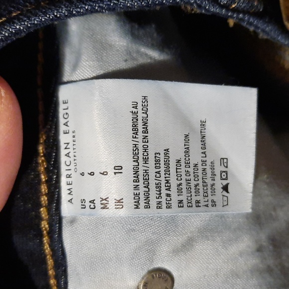 American Eagle jean shorts - Picture 3 of 4